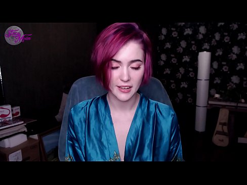 ❤️ Taelo ea ho jerk off ho ngoanana oa Serussia ka Senyesemane Video ea bootsoa ❌️❤